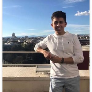 Meet your Posher, Bryan